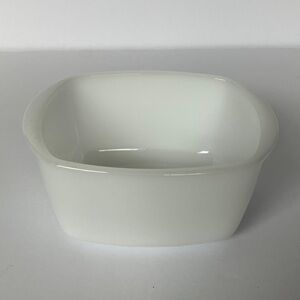Federal Milk Glass Small Serving‎ Dish